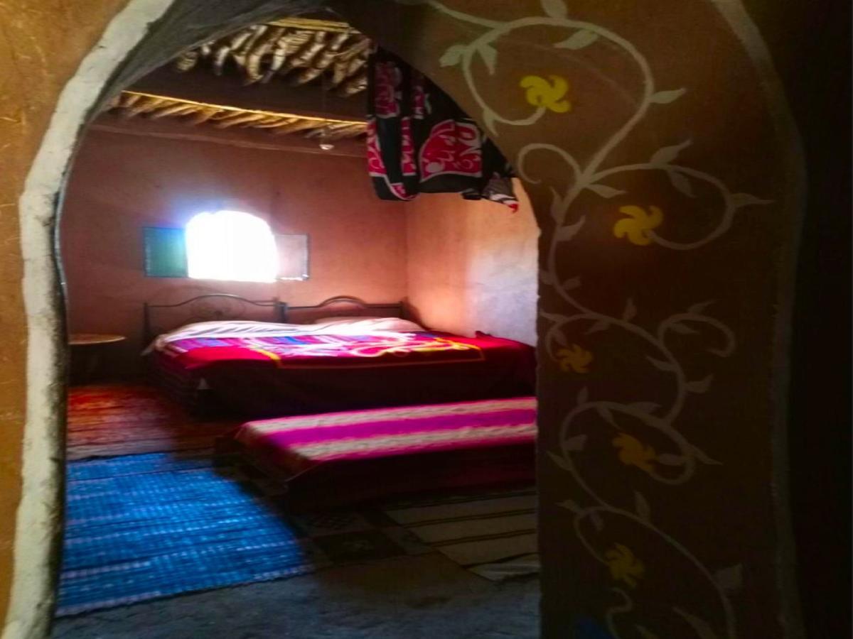 Camp Iguidi Tours Bed and Breakfast M'Hamid Esterno foto